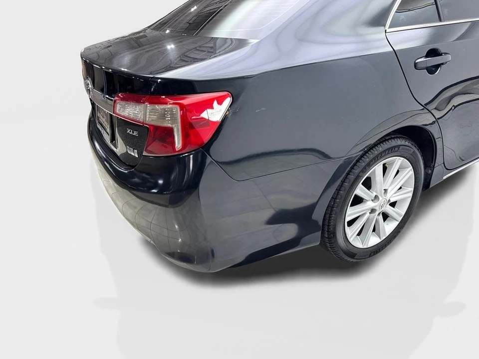 2012 Toyota Camry 7th Gen - Image 14 of 21