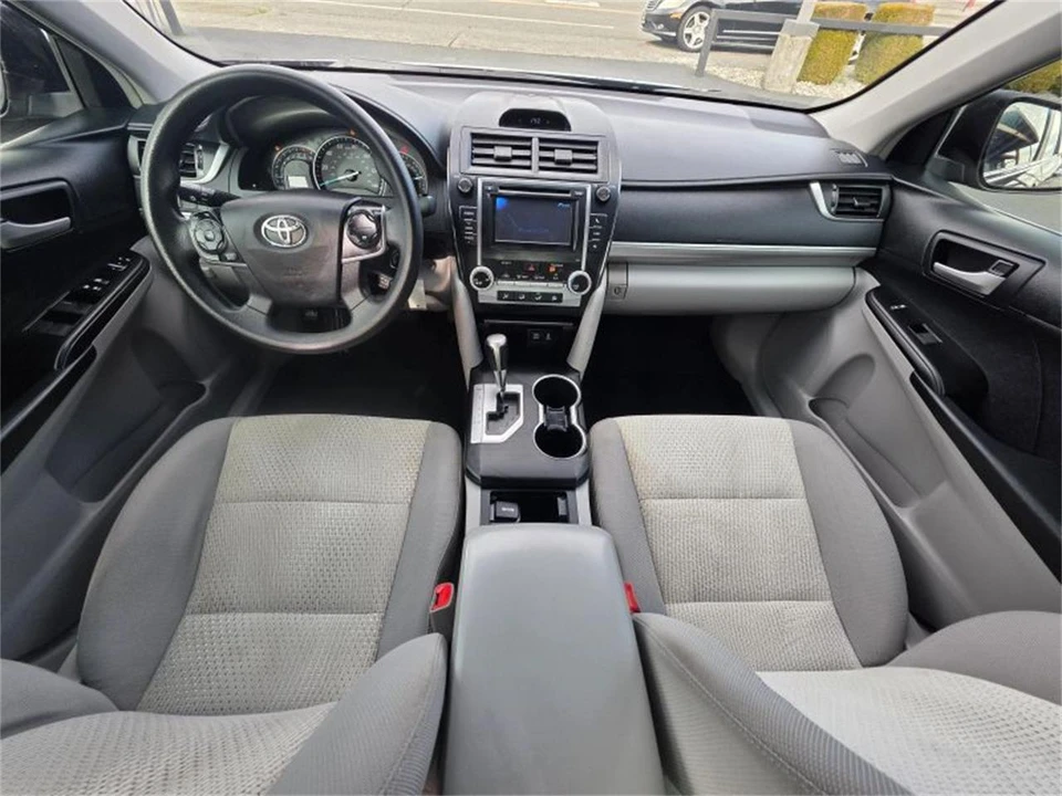 2012 Toyota Camry 7th Gen - Image 11 of 17