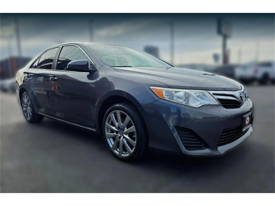 2012 Toyota Camry 7th Gen - Image 7 of 17