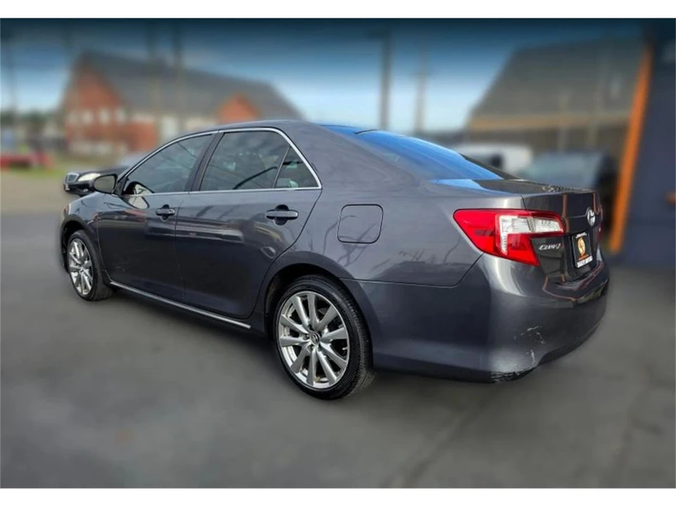 2012 Toyota Camry 7th Gen - Image 3 of 17