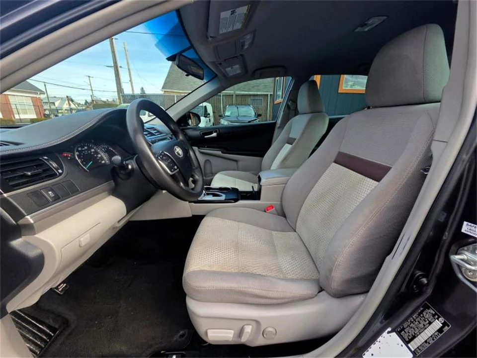 2012 Toyota Camry 7th Gen - Image 9 of 17