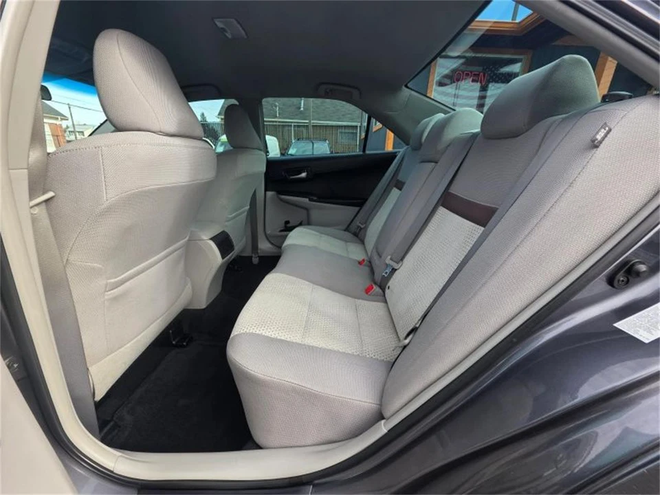 2012 Toyota Camry 7th Gen - Image 10 of 17