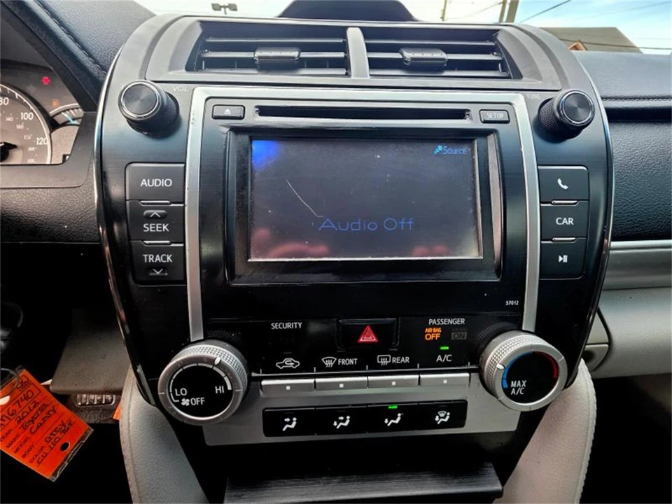 2012 Toyota Camry 7th Gen - Image 15 of 17