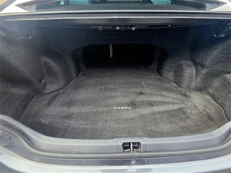 2012 Toyota Camry 7th Gen - Image 14 of 17