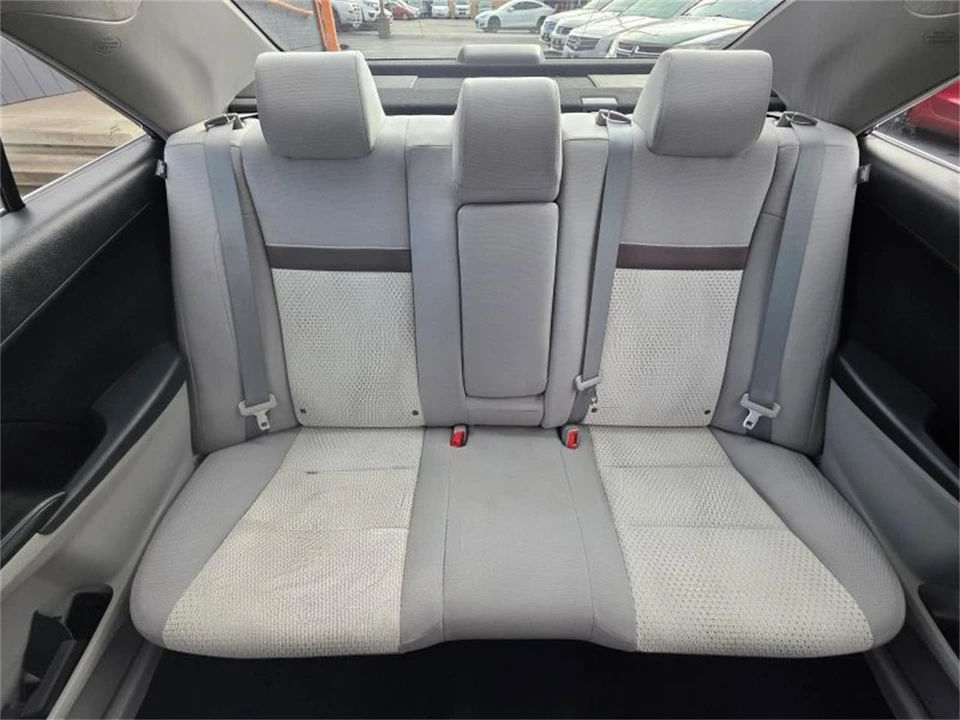 2012 Toyota Camry 7th Gen - Image 12 of 17