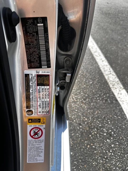 2012 Toyota Camry 7th Gen - Image 2 of 17
