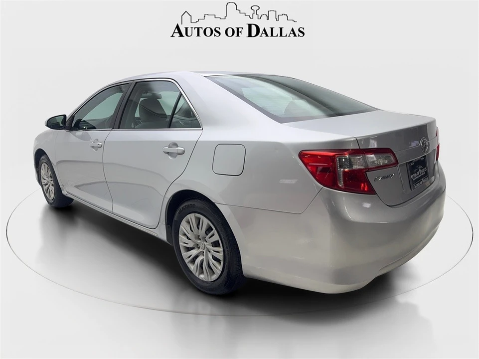 2012 Toyota Camry 7th Gen - Image 9 of 12