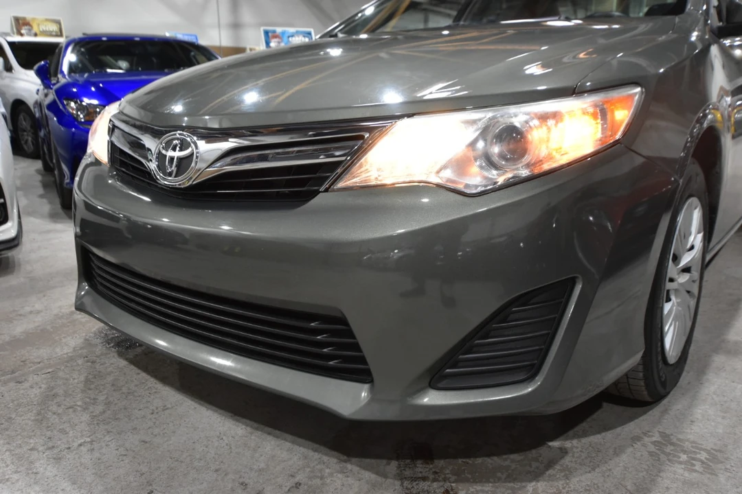 2012 Toyota Camry 7th Gen - Image 5 of 21