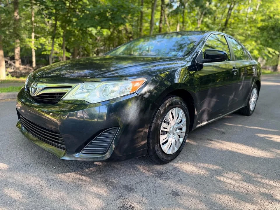 2012 Toyota Camry 7th Gen - Image 3 of 10