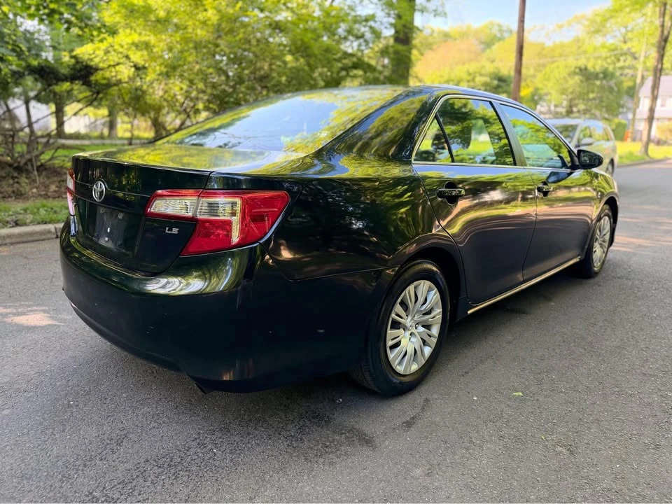 2012 Toyota Camry 7th Gen - Image 5 of 10