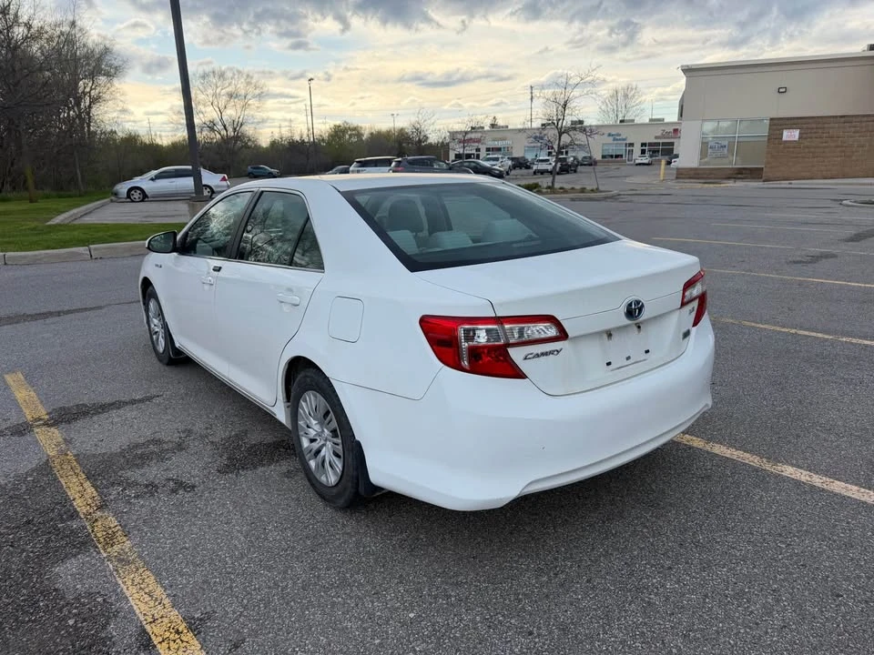 2012 Toyota Camry 7th Gen - Image 3 of 7