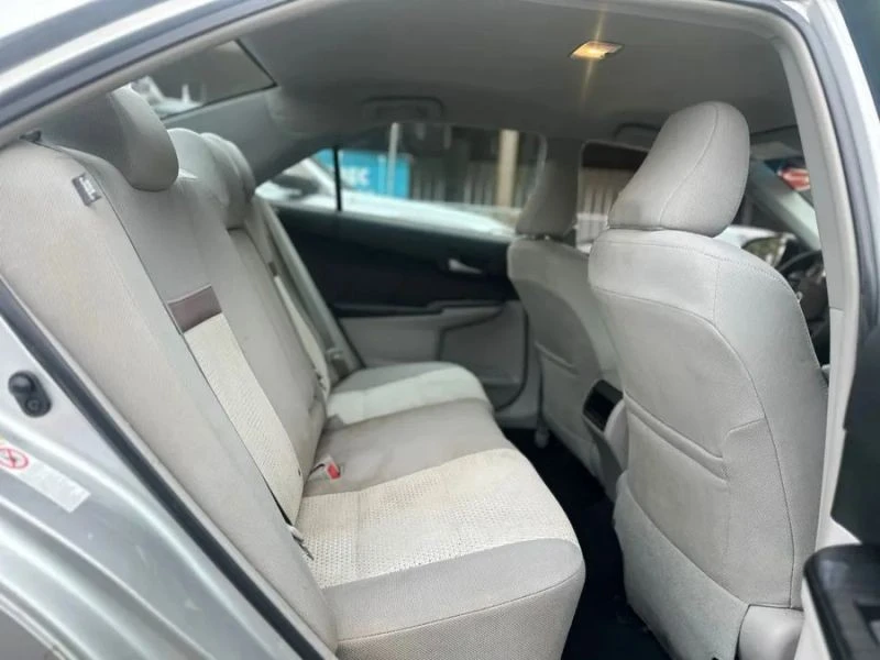 2012 Toyota Camry 7th Gen - Image 9 of 12