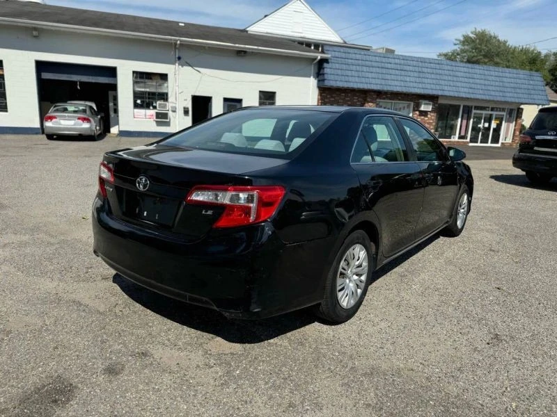 2012 Toyota Camry 7th Gen - Image 6 of 12