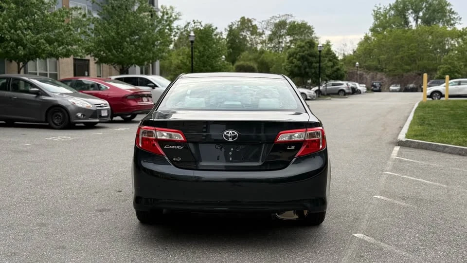 2012 Toyota Camry 7th Gen - Image 4 of 15