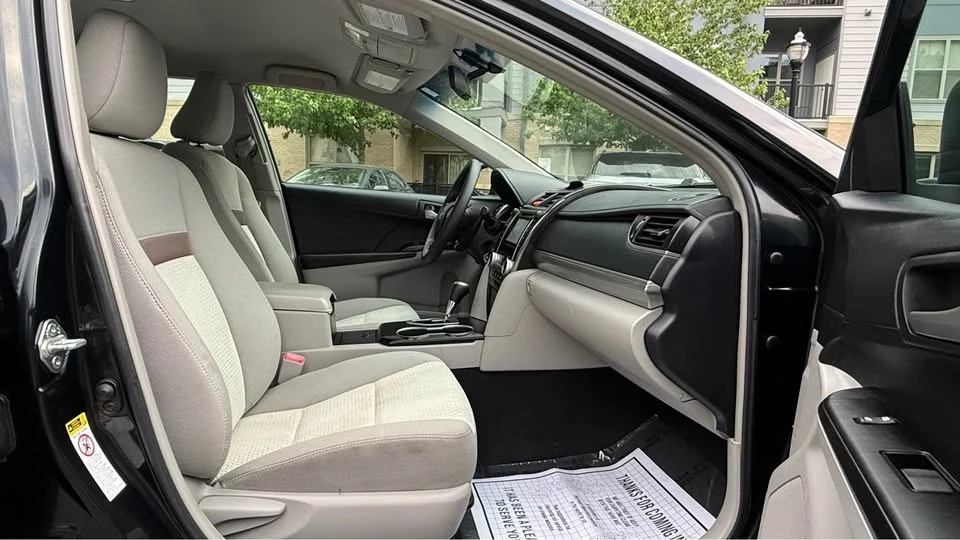 2012 Toyota Camry 7th Gen - Image 11 of 15