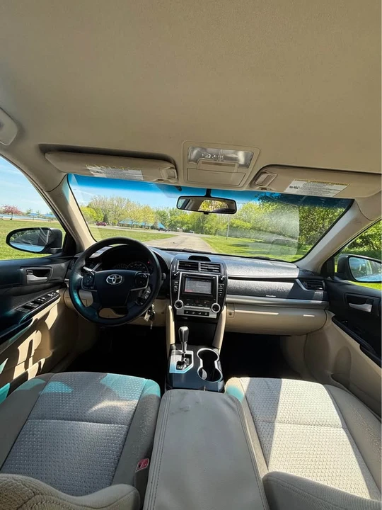 2012 Toyota Camry 7th Gen - Image 12 of 17
