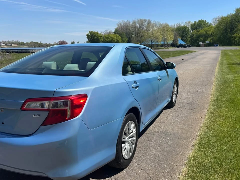2012 Toyota Camry 7th Gen - Image 7 of 17