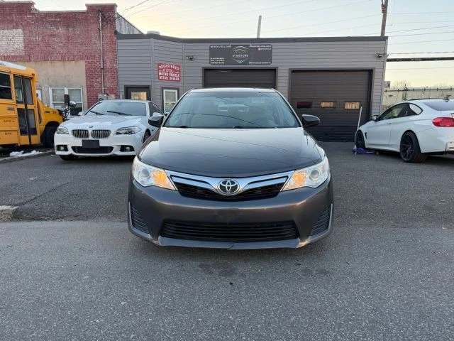 2012 Toyota Camry 7th Gen - Image 3 of 9
