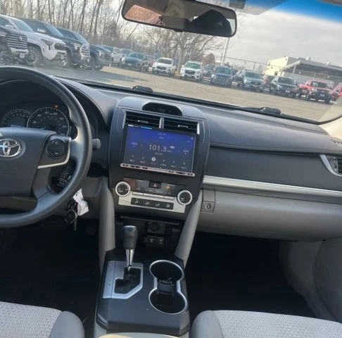 2012 Toyota Camry 7th Gen - Image 11 of 21