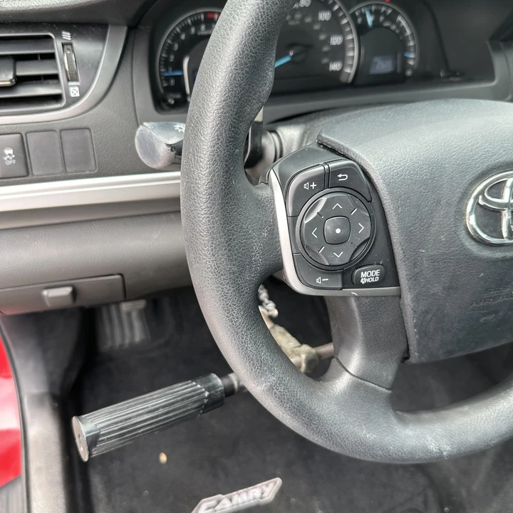2012 Toyota Camry 7th Gen - Image 30 of 31