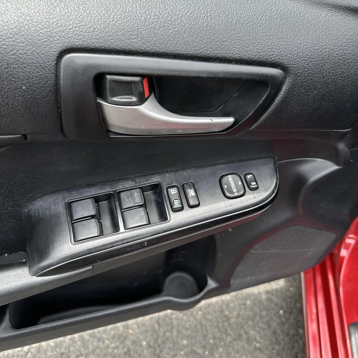 2012 Toyota Camry 7th Gen - Image 15 of 31