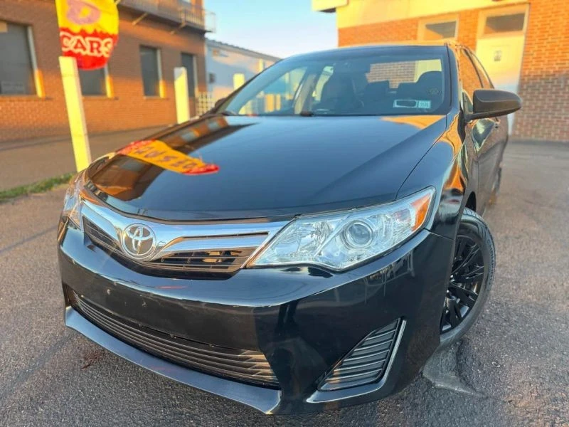 2012 Toyota Camry 7th Gen - Image 6 of 12