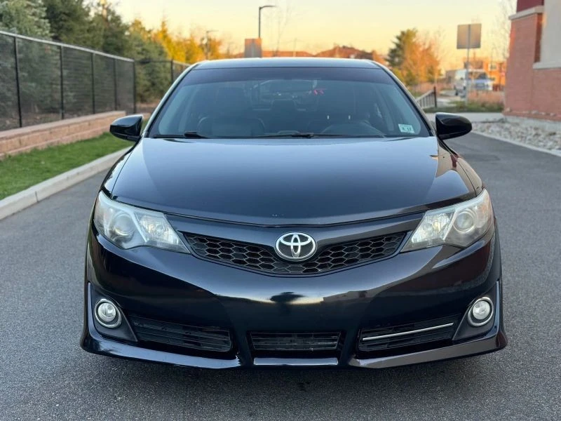 2012 Toyota Camry 7th Gen - Image 2 of 12