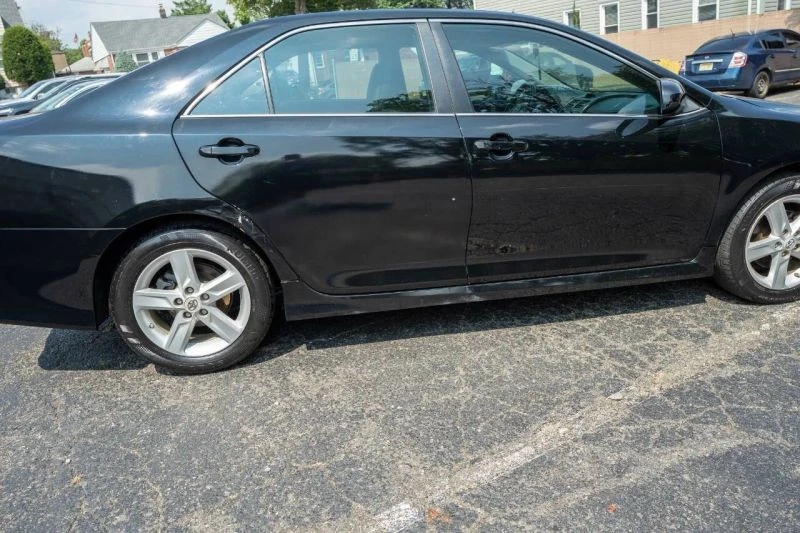 2012 Toyota Camry 7th Gen - Image 8 of 12