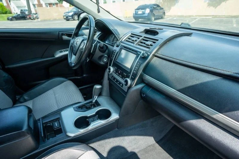 2012 Toyota Camry 7th Gen - Image 12 of 12