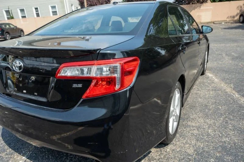 2012 Toyota Camry 7th Gen - Image 7 of 12