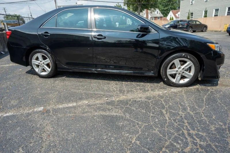 2012 Toyota Camry 7th Gen - Image 4 of 12