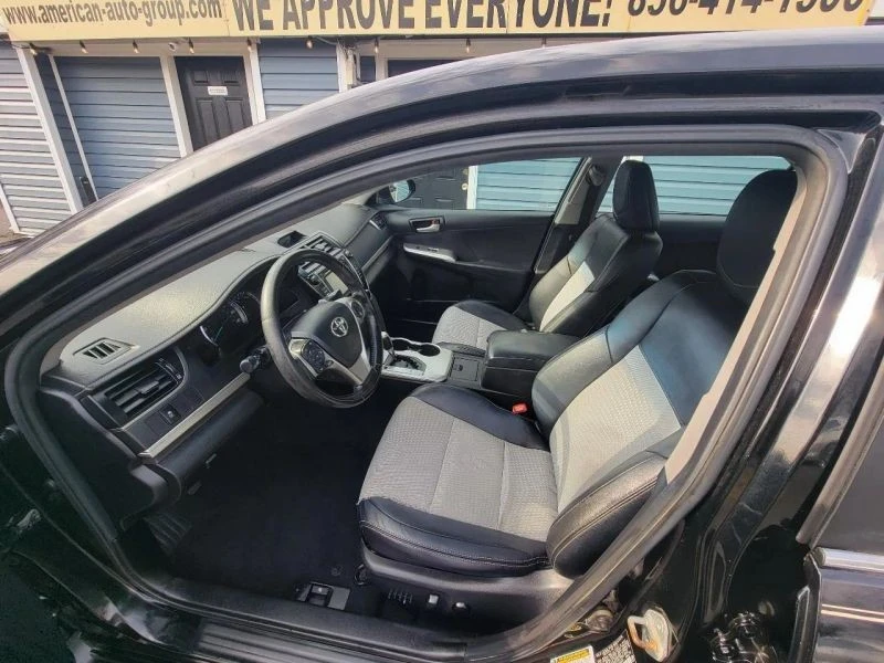 2012 Toyota Camry 7th Gen - Image 9 of 12