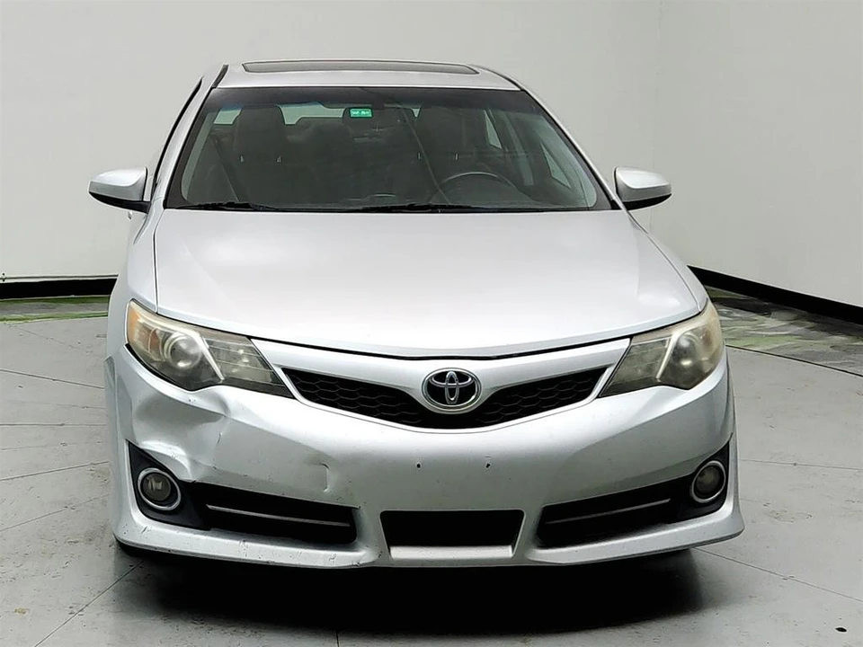 2012 Toyota Camry 7th Gen - Image 2 of 12
