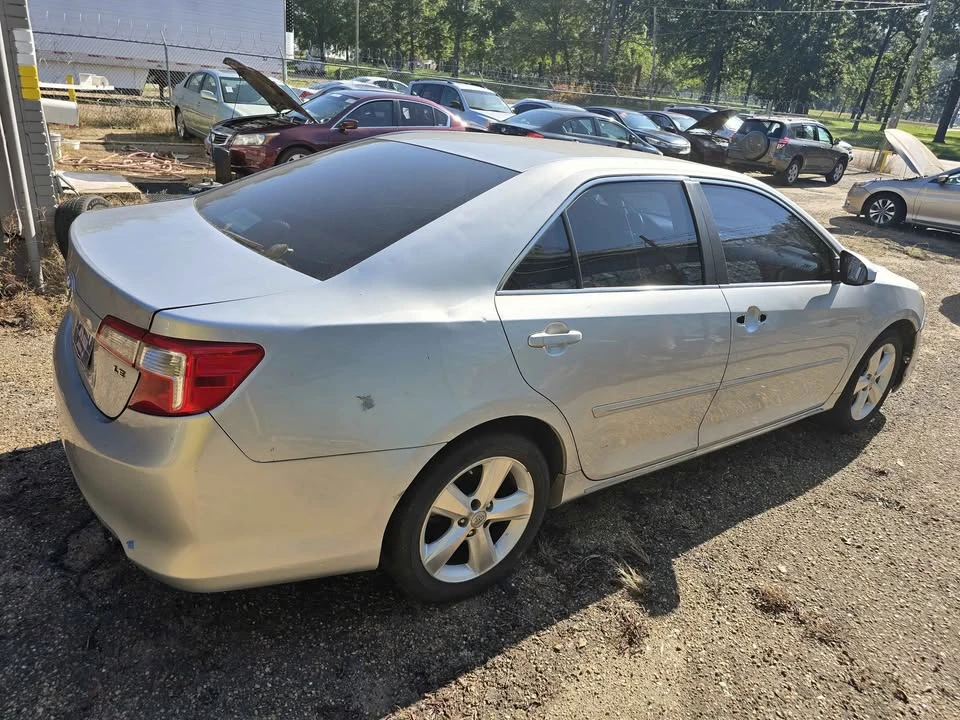 2012 Toyota Camry 7th Gen - Image 7 of 10