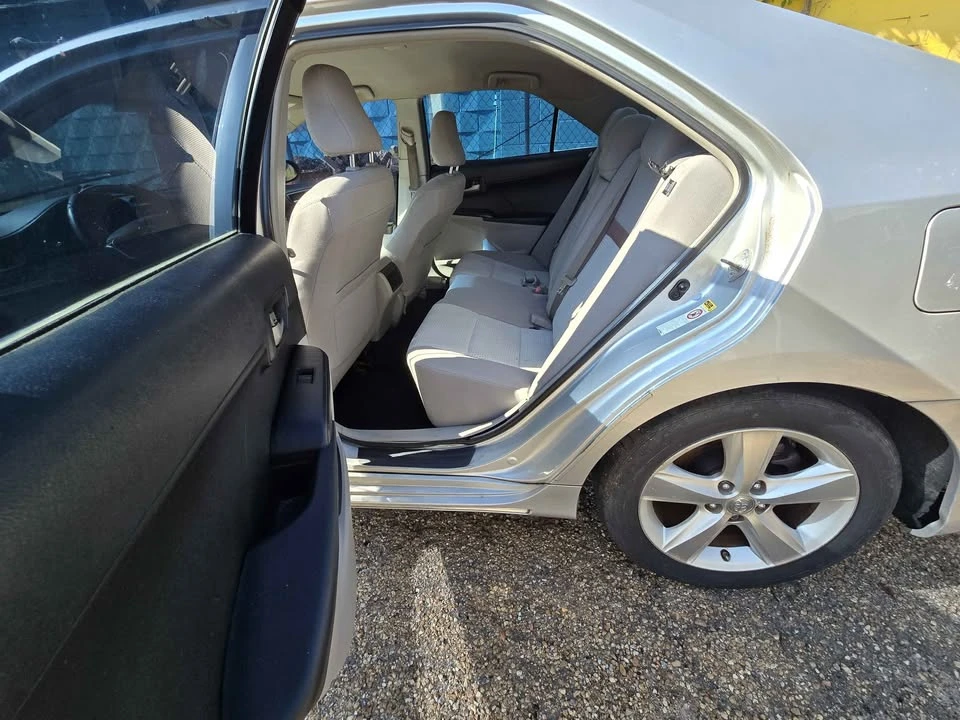 2012 Toyota Camry 7th Gen - Image 10 of 10