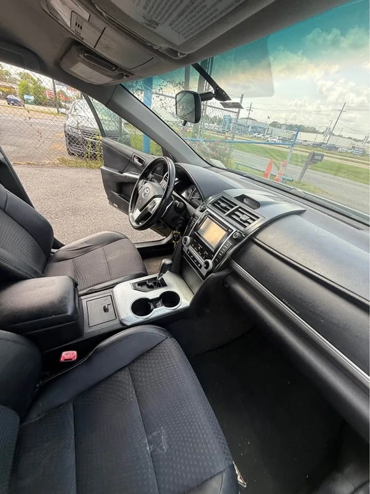2012 Toyota Camry 7th Gen - Image 11 of 20
