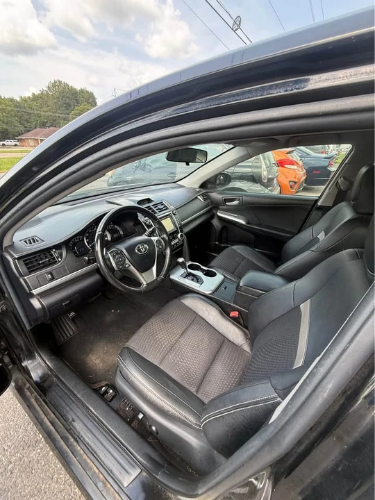 2012 Toyota Camry 7th Gen - Image 16 of 20