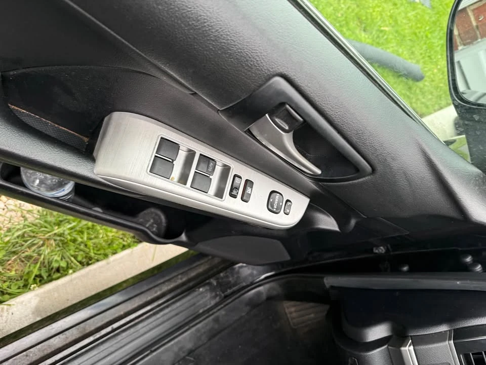 2012 Toyota Camry 7th Gen - Image 10 of 13