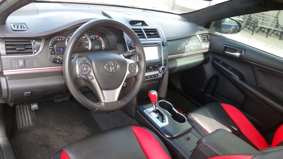 2012 Toyota Camry 7th Gen - Image 5 of 12