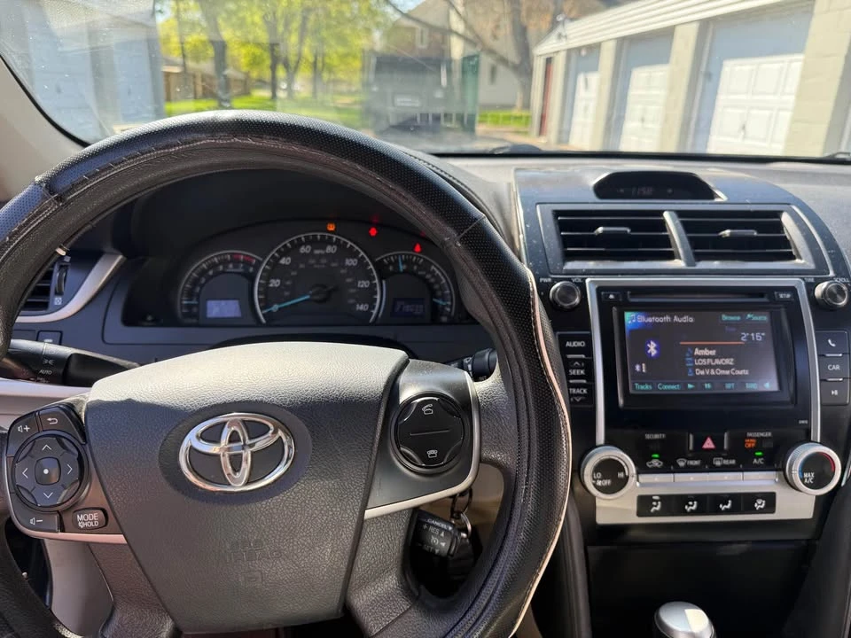 2012 Toyota Camry 7th Gen - Image 7 of 8