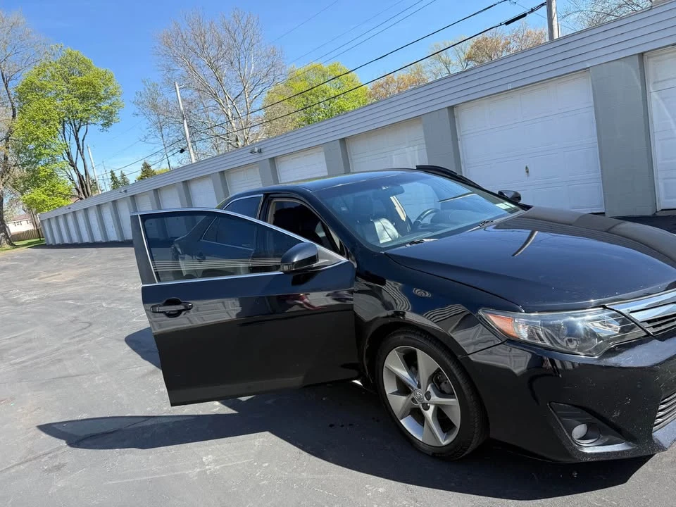 2012 Toyota Camry 7th Gen - Image 2 of 8