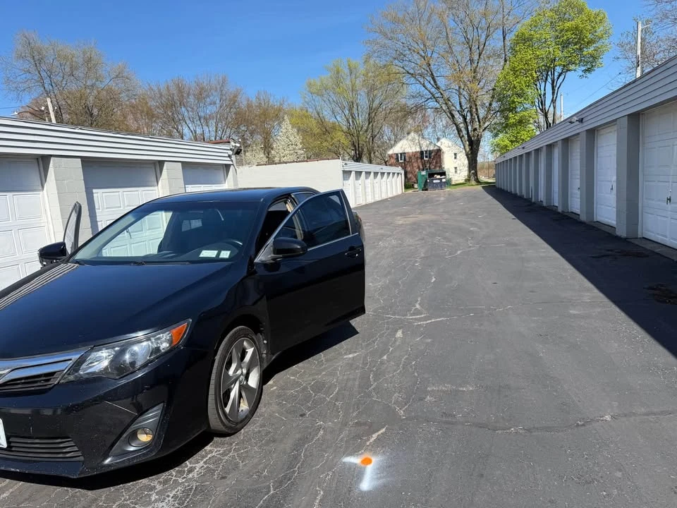 2012 Toyota Camry 7th Gen - Image 3 of 8