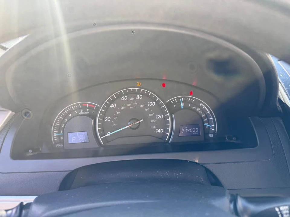2012 Toyota Camry 7th Gen - Image 8 of 8