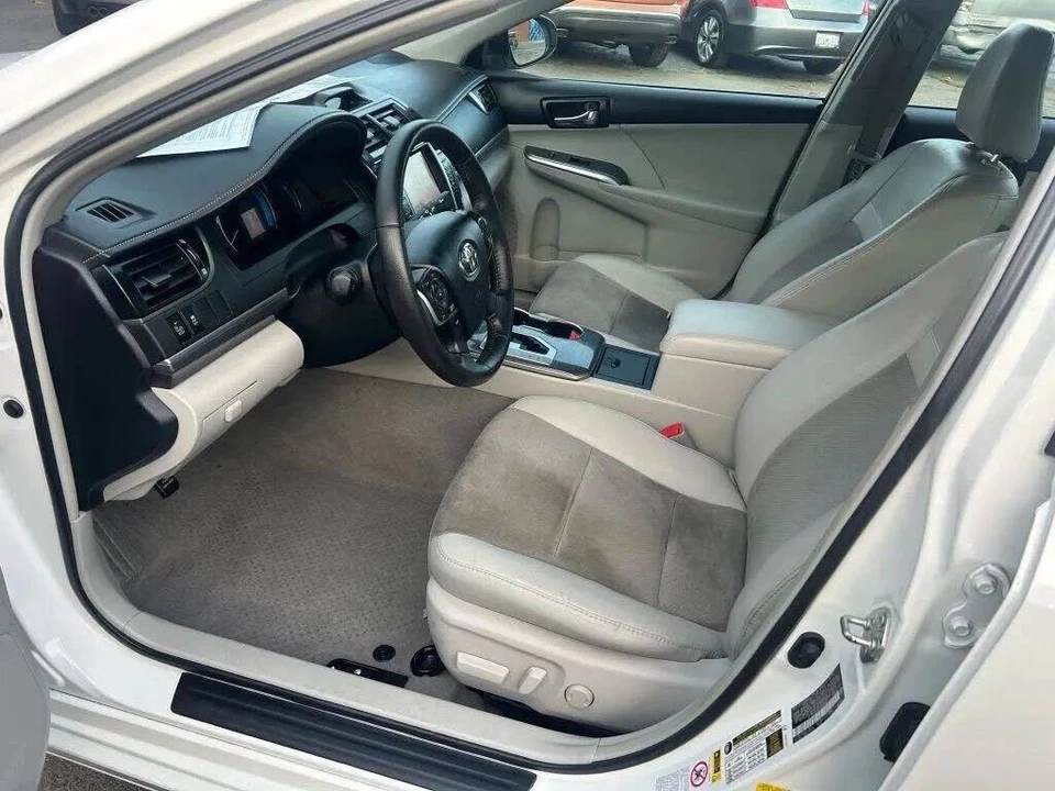 2012 Toyota Camry 7th Gen - Image 11 of 15