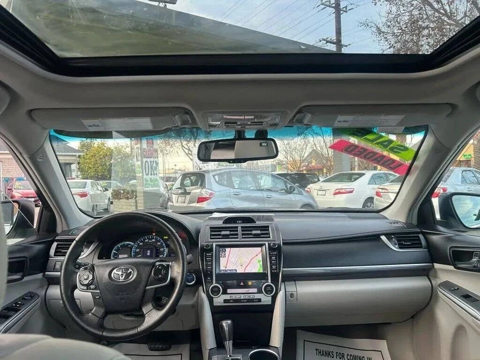 2012 Toyota Camry 7th Gen - Image 8 of 15