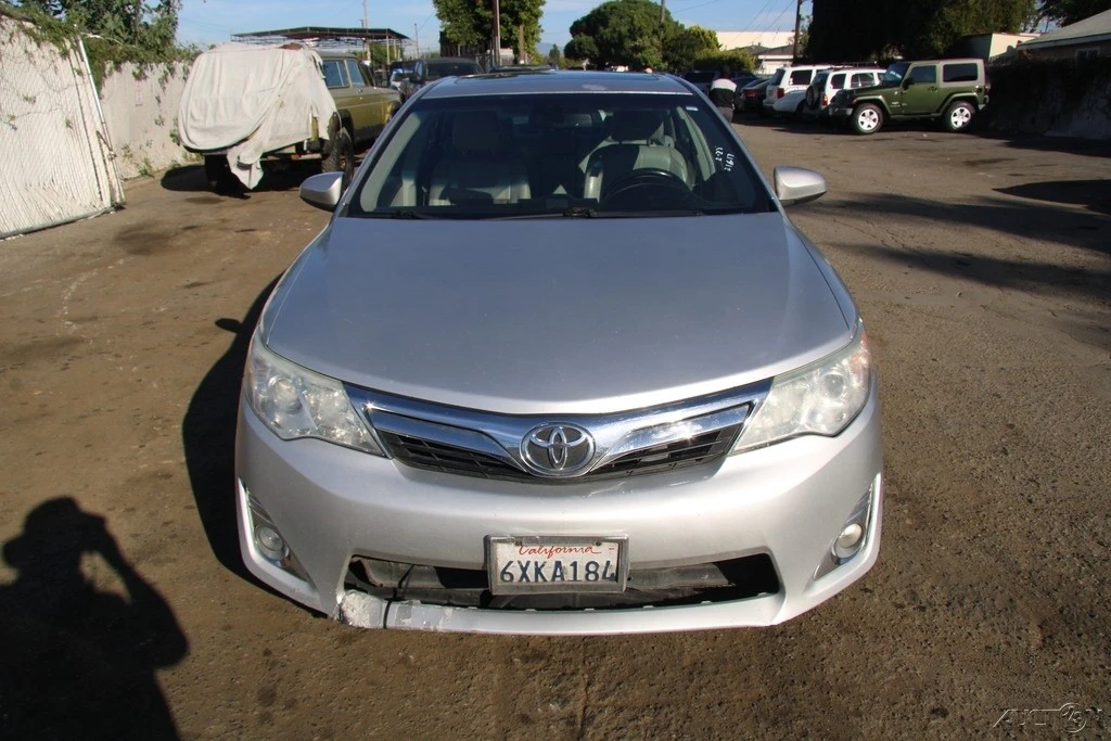 2012 Toyota Camry 7th Gen - Image 11 of 21