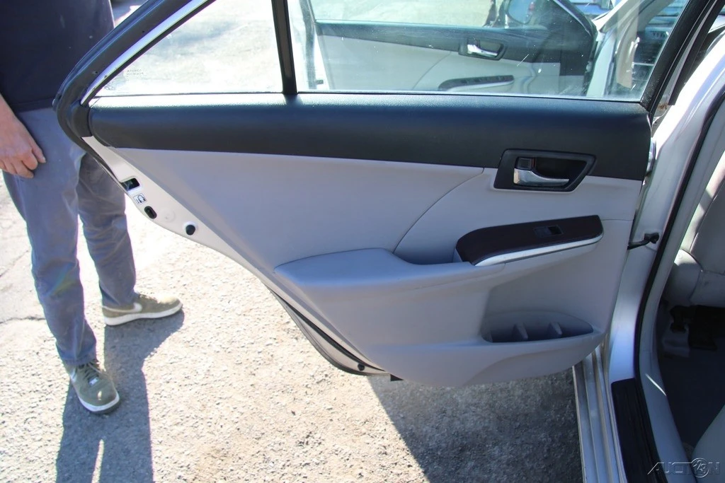2012 Toyota Camry 7th Gen - Image 20 of 21