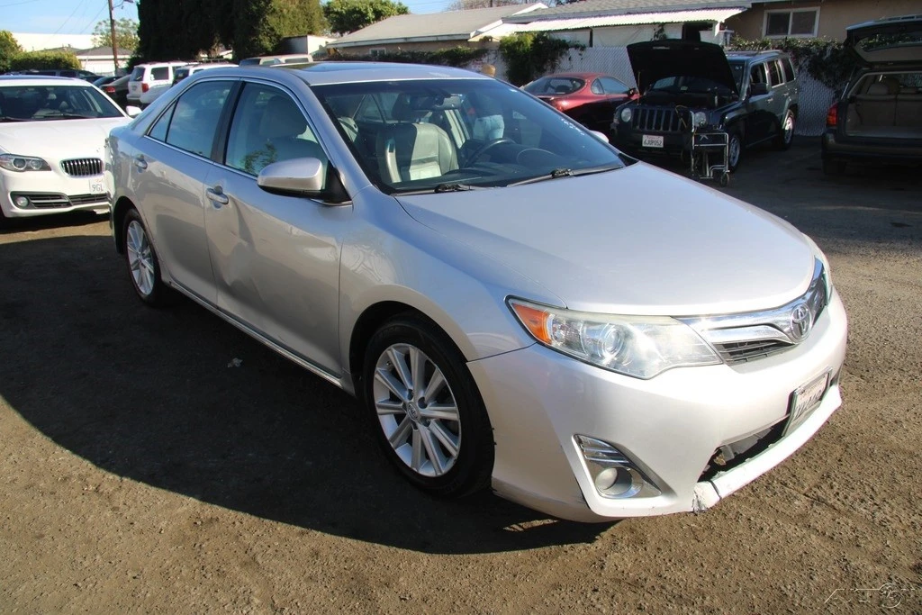 2012 Toyota Camry 7th Gen - Image 2 of 21