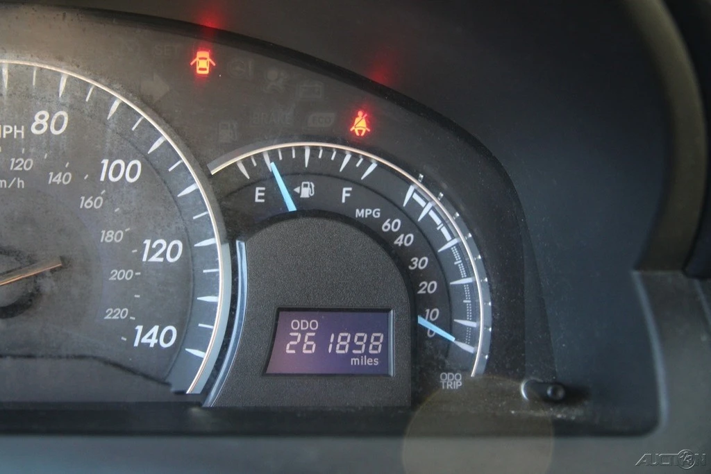 2012 Toyota Camry 7th Gen - Image 17 of 21