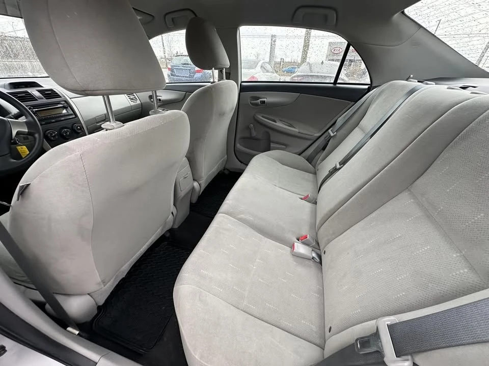 2012 Toyota Corolla 10th Gen - Image 11 of 20